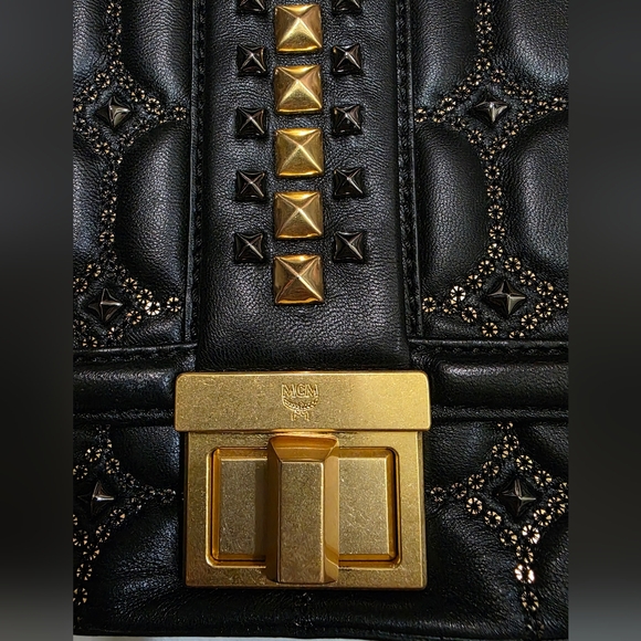 Rare MCM Veronika Isis Leather Shoulder Bag - Picture 2 of 6